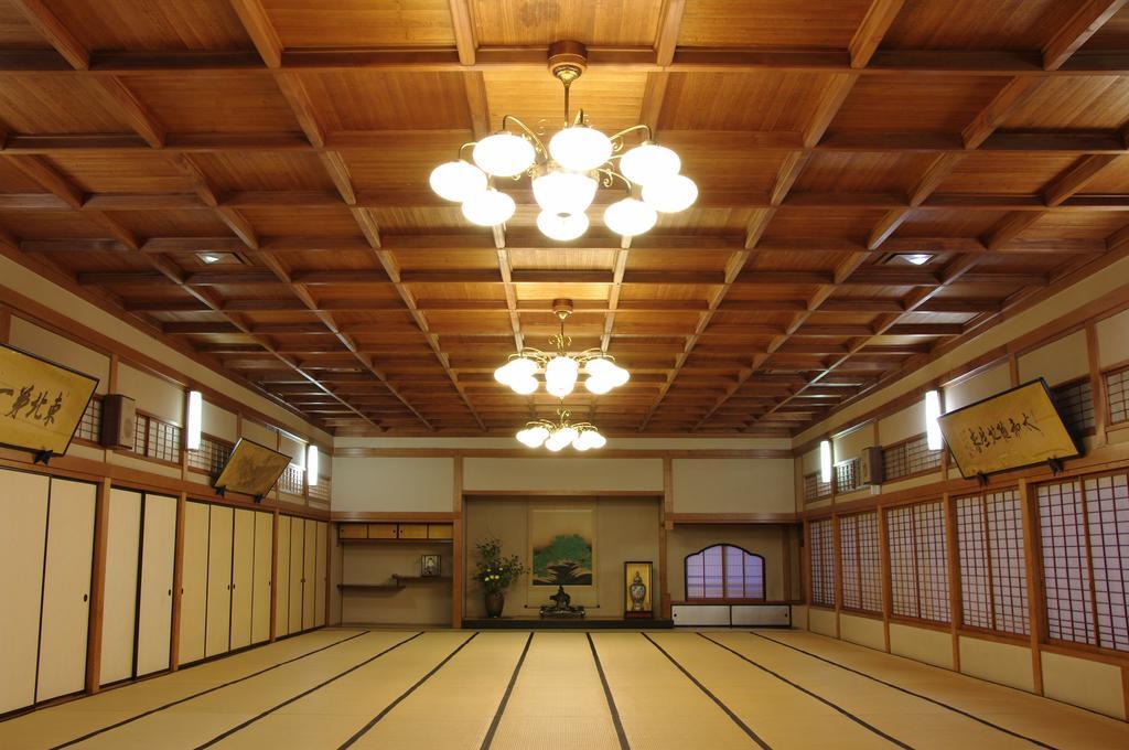 Mukaitaki Hotel Aizuwakamatsu Luaran gambar