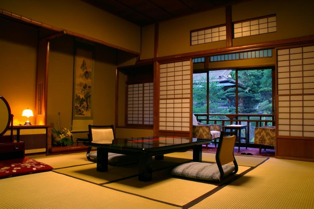 Mukaitaki Hotel Aizuwakamatsu Luaran gambar